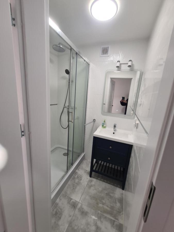 Moon Apartment Wroclaw Ngoại thất bức ảnh